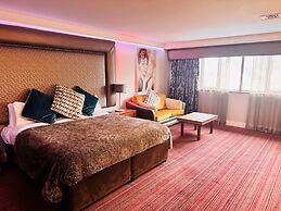 Blanco's Hotel Port Talbot