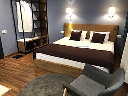 Elle Boutique Hotel