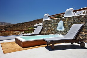 Fulfill Your Holiday Dreams at Panormos