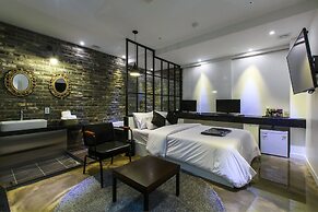 Plein Hotel