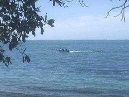 Vaiula Beach Fales