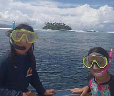 Vaiula Beach Fales