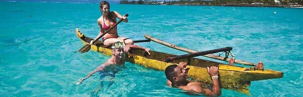 Vaiula Beach Fales