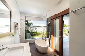 The Daha Luxury Villas