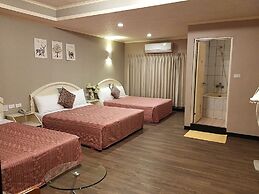 Guan Lun Hotel