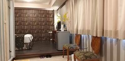 Guan Lun Hotel