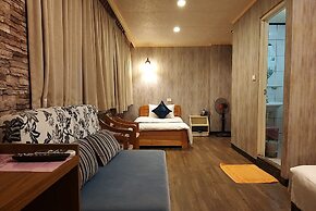 Guan Lun Hotel