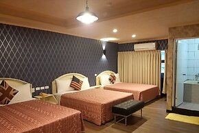 Guan Lun Hotel