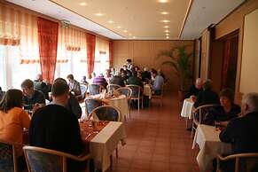 Waldhotel Humboldtsee