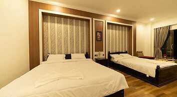 4 Rivers Hotel