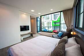 Xiang Xiang B&B