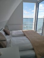 Open-Water-Resort
