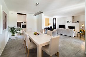 Villa Mara