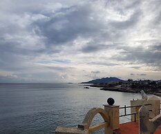Silis Beach House