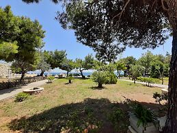 Silis Beach House