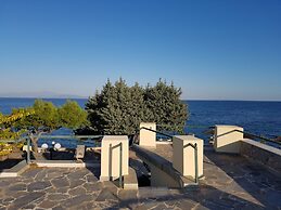 Silis Beach House