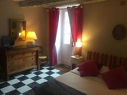 La Maison des Gardes - Chambres d'hôtes