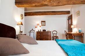 La Maison des Gardes - Chambres d'hôtes