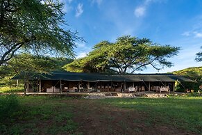 Serengeti Woodlands Camp