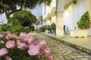Cubaneros Holiday Inn
