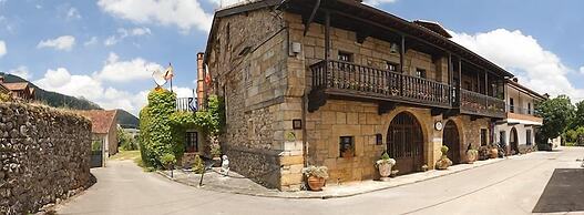Posada Real La Montañesa