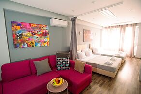 Ermou Downtown Studios by Hospitality Box