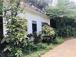 Thaaru Guest