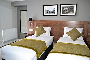 New Park Hotel