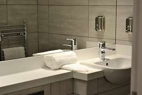 New Park Hotel