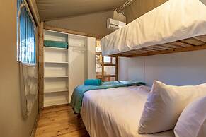 AfriCamps at Doolhof- Glamping