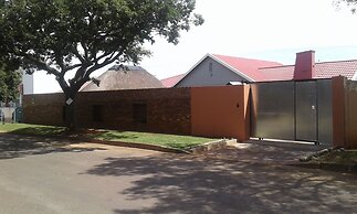 Acacia Guesthouse