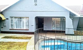 Acacia Guesthouse
