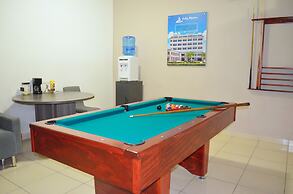 Marina Suites
