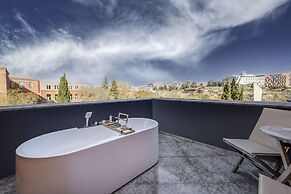 Folk Boutique Hotel