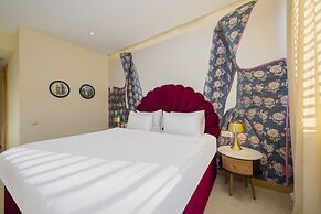 Folk Boutique Hotel