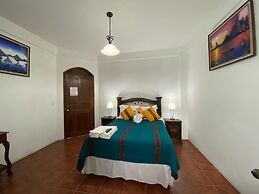 Hotel Panajachel Los Angeles