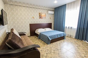 Karap Hotel