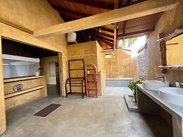 Kitelantis Hotel and Resort