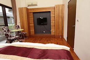 Sanyi Sakura Resort