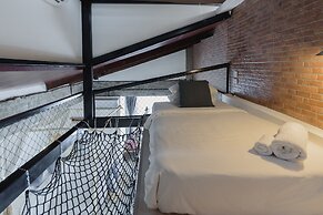 YOLO Bangkok Boutique Hotel