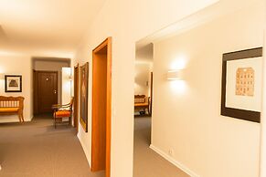 Meyers Hotel