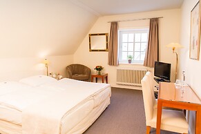 Meyers Hotel