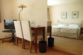 Meyers Hotel