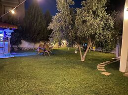 Sunrise Aya Hotel