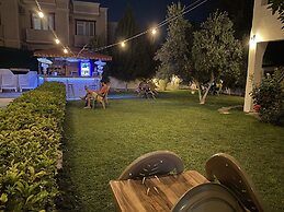Sunrise Aya Hotel