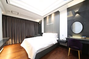 Hotel Artheim
