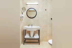 Metropolo by Golden Tulip