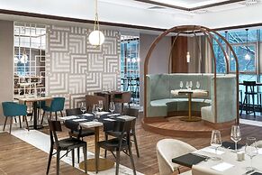 Metropolo by Golden Tulip