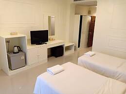 Golden Dragon Resort