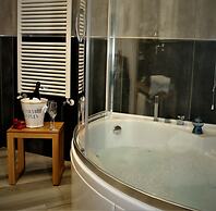 Hermes Rooms for tourists